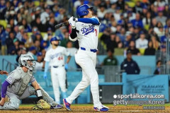韓国人「大谷が10号ソロホームラン！日本人打者史上初、8シーズン二桁本塁打を達成し全米が震撼」