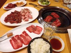 「家で焼けばいい」焼肉店離れが加速　なぜ人は焼肉店に行かなくなったのか