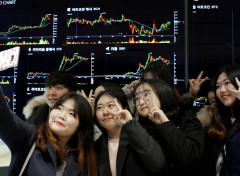 【悲報】韓国人の間で、借金をして投資する빚투（ビットゥ）が大流行してしまう