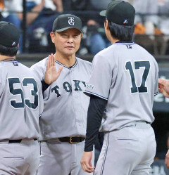 巨人・橋上監督代行、大城への代打について「大城も今日は疲労が出ている感じが打席で見えたので。」