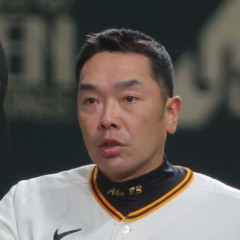 阿部監督逮捕に陰謀論 「国家情報局法案」採決から国民の目をそらすための不必要な逮捕と関連付け