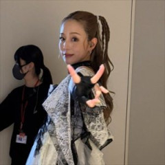 平野綾がノーバン投球