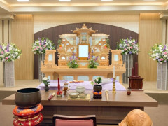 【賛否両論】スレッズ民「妻の父親が急死した。でも、妻は自分の父のお通夜に行かず嵐の解散ライブに行くと言い出してきた」