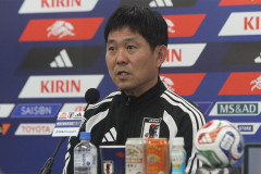 【悲報】森保監督さん、W杯直前に吉田麻也さんを10分だけ先発させてしまうｗｗｗｗｗｗｗｗｗｗ