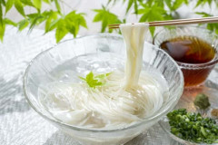 もう素麺がおいしい季節になってしまった事実