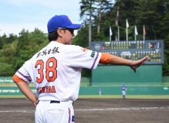 危険スイング退場1号