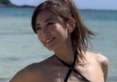 【画像】BBAさん、男の子を怒張させるグラマラスボディだったwww