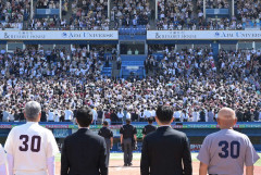 【衝撃】東京六大学野球、天皇陛下と愛子さまご観戦で32年ぶり天覧試合に2万9500人集結ｗｗｗｗｗｗｗｗｗｗ