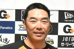 【悲報】阿部慎之助前監督、辞任後の“禊出演”として24時間テレビ出演説が浮上してしまう……