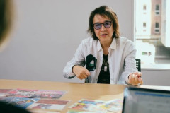 【悲報】80年代の音楽業界さん「アニソンなんか歌ってると終わるぞ」・・・・・・・・・
