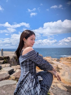 【画像】新人グラビアアイドルさん(22)1stDVDで早くも次から脱ぐ物が無くなる