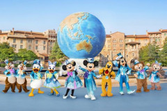 【画像】外国人さん、ディズニーシーにカップ麺を持ち込み炎上してしまう