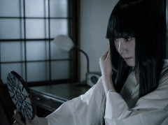 おばけが怖くて仕事辞めた人いますか？