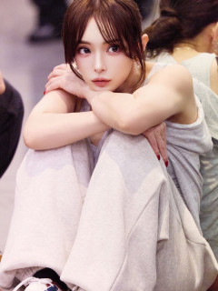 ⁉️【画像あり】浜崎あゆみ、最新リハショットで見せた美貌に「お人形さんレベルの可愛さ」と絶賛の声w -2chま-