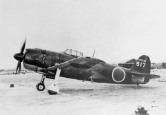 81年ぶりに引き揚げられた旧日本海軍の戦闘機「紫電改」…出水市で一般公開！