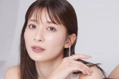 【画像】元TBS・山本里菜アナ、男の人ってこういうのが好きなんでしょ(笑)