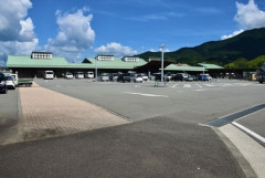 道の駅「車中泊禁止な」車中泊民「休憩してるだけやが」