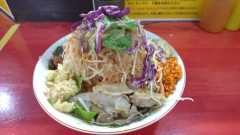 二郎系ラーメン屋達に警告する、冷やし中華とか冷やしメニューばかり出すな！