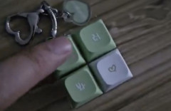 【悲報】Z世代にカチカチ押すだけのおもちゃが流行している模様