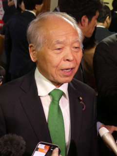 【衝撃】巨人・阿部さんの問題、国会で質疑されてしまうｗｗｗｗｗｗｗｗｗｗ