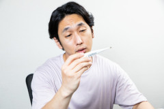 派遣「今日体調不良で休みます！それでは！」ﾌﾟﾂｯ←これ