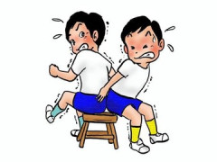 東野幸治、粗品を絶賛。「芸人みんなが椅子取りゲームやってる中で、アイツだけは椅子を作ってる」