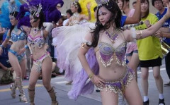 【動画】女子大生がぷるぷるボディで踊るサンバカーニバルwwwwwww