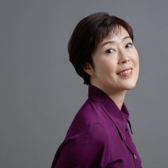 【悲報】寺島しのぶさん、長男とお茶中に「最悪だったねぇ」が聞こえてしまう・・・・・・・・・