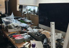 汚部屋な片付けでもしようかな(´･ω･`)