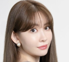小嶋陽菜の極限バニー、太ももがガチで最高すぎた件(画像あり)