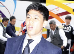遠藤航がモンテレイでの練習初日に姿見せず　左足の違和感のため宿舎で別メニュー調整