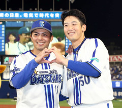 山本祐大、古巣DeNA戦を前に東克樹と待望の再会　左手首痛で出場の行方に注目も