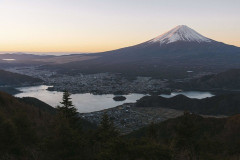 【地獄】「冬の富士山に登らせろ！」 閉山中の登山禁止にクライマー激怒する・・・・