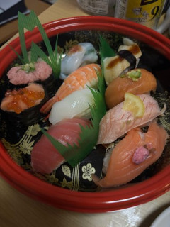 【画像】スシローか、はま寿司か