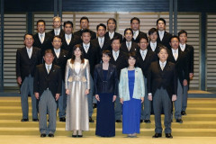 【悲報】高市内閣の支持率、「支持率下げてやる」の効果が出てしまう。18～29歳の支持率が30代と全体の高市支持より下回る。←オールドメディア許せねぇよ…
