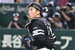山本祐大、左有鈎骨の疲労骨折