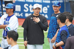 【悲報】山本祐大さん、左手有鈎骨の疲労骨折で登録抹消ｗｗｗｗｗｗｗｗｗｗ
