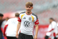 ドイツ代表、18歳至宝カールが負傷しW杯欠場…まさかの離脱に現地報道「カールショック」