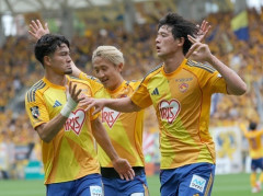 ベガルタ仙台、J2・J3百年構想リーグ優勝！前半に1人退場の富山は粘るもPK戦で敗れる（関連まとめ）