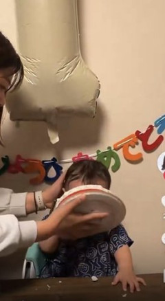 【悲報】赤ちゃんへの顔面ケーキ動画、片岡凜さんが泣くほど憤ってしまう