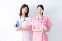 【悲報】看護婦って冷たい奴ばかりなんや？