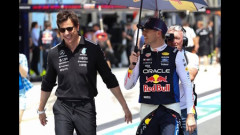 オランダのF1記者「今後数ヶ月ラッセルがアントネッリを下回るようだと契約延長されない可能性」