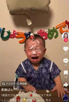 【闇深】1歳誕生日で顔面ケーキ強制→号泣する我が子を見て笑う親、SNS民ブチギレ
