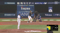【DeNA対ソフトバンク3回戦】ソフトバンク、延長１２回表無死一三塁から庄子のセーフティスクイズが成功し勝ち越し！！！！！！！！！！
