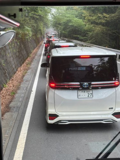 【悲報】「秩父」来たんやけど、駐車場入るまで40分の渋滞ｗｗｗｗｗｗｗｗｗｗ