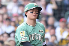 【悲報】阪神・森下翔太さん、球審への暴言で制裁金10万円を食らってしまうｗｗｗｗｗｗｗｗｗｗ