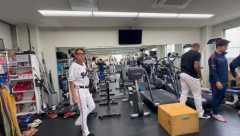 4連敗中のヤクルト・池山監督の試合前ミーティングwwwwwwwwwww