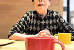 【信じられない発言】父が亡くなり一人ぼっちになった母に対して、義母が「寂しくなるね。私には無理」と言った。その言葉を忘れられない。
