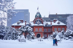 【悲報】北海道(札幌)と沖縄(那覇)に転勤ならどっちがマシ？
