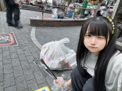 【感動】アイドル、大阪アメ村の三角公園で毎日ゴミ拾い。人間出来過ぎだろｗｗｗｗ